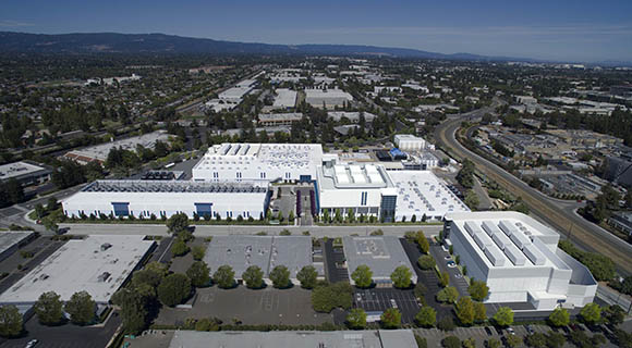 La Californie dans l'esprit des entreprises de colocation en croissance rapide et des consommateurs de datacenter 1 ArialCA1 ArialCA1