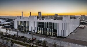 Vantage Data Centers conclut un contrat d’achat d’électricité (CAE) avec SolarAfrica.